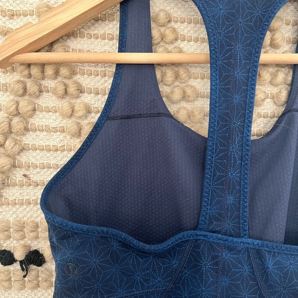 LULULEMON | Power Up Tank Top - Picture 7 of 11